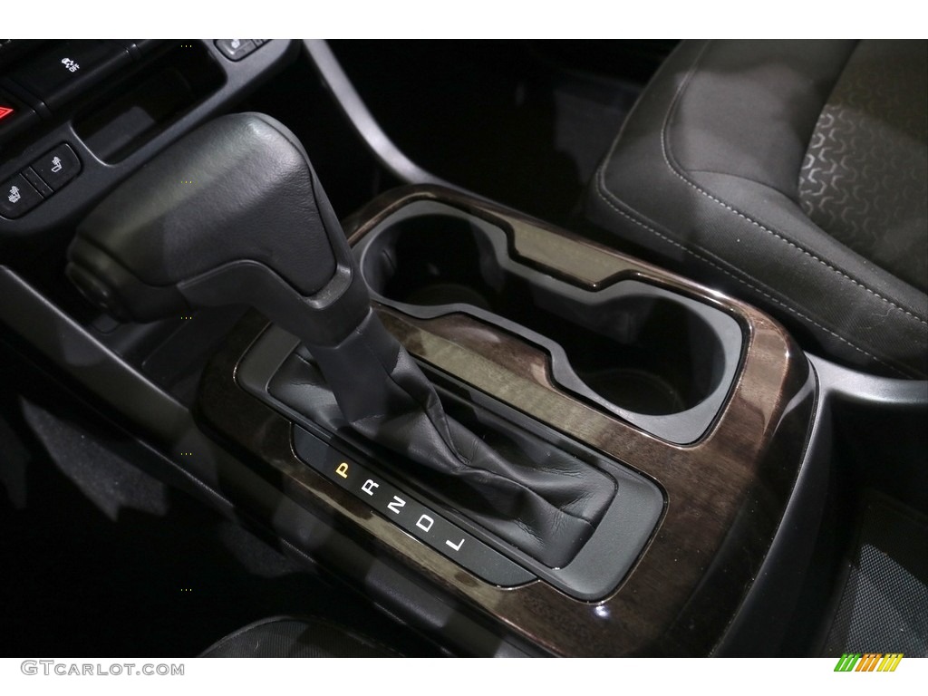 2020 GMC Canyon SLE Extended Cab 4WD Transmission Photos
