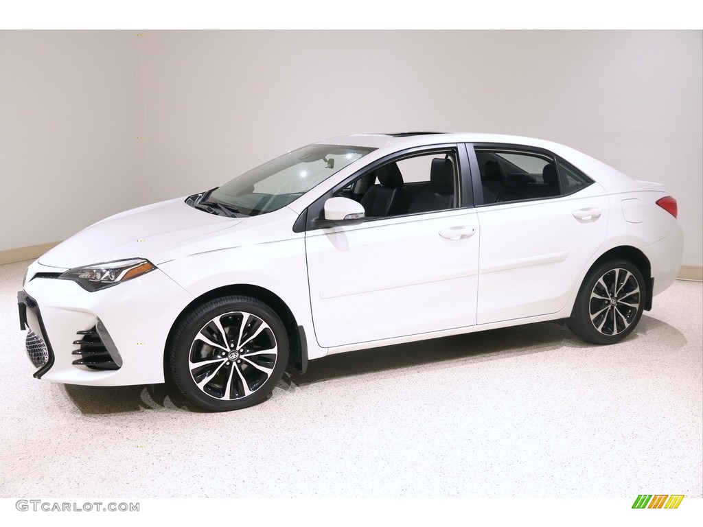 2018 Corolla XSE - Blizzard White Pearl / Black photo #3