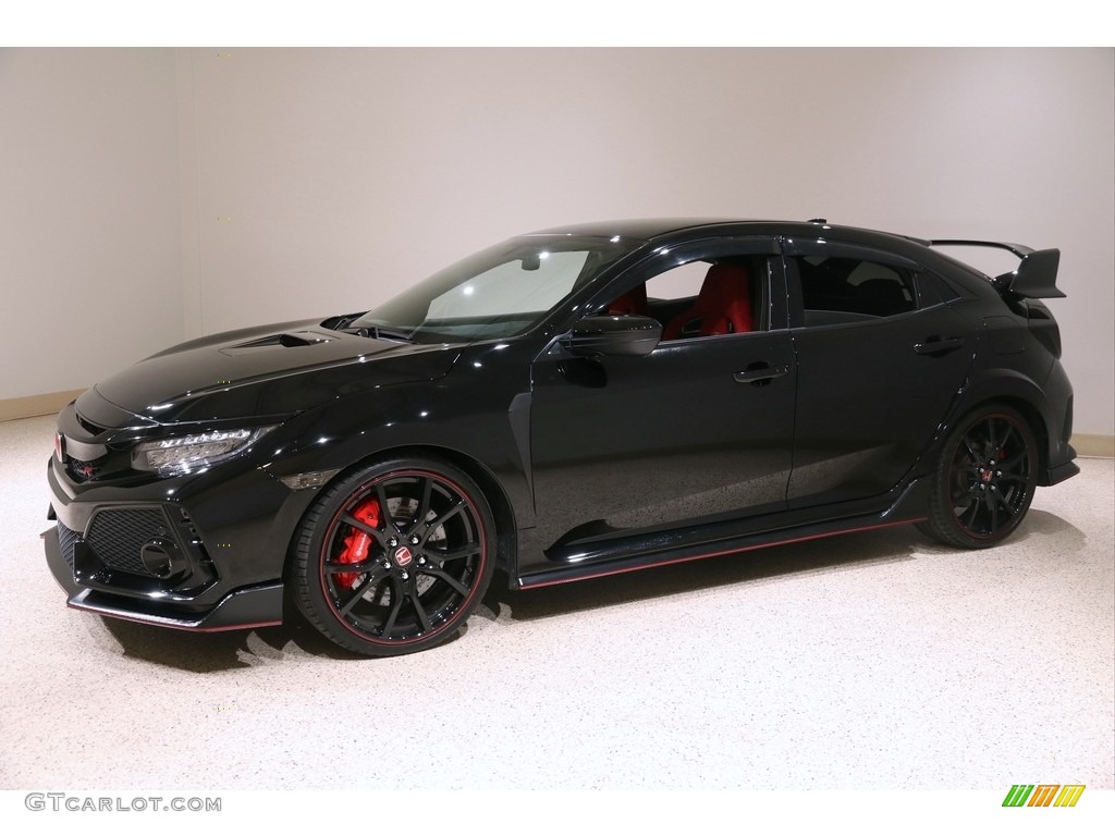 2018 Civic Type R - Crystal Black Pearl / Type R Red/Black Suede Effect photo #3