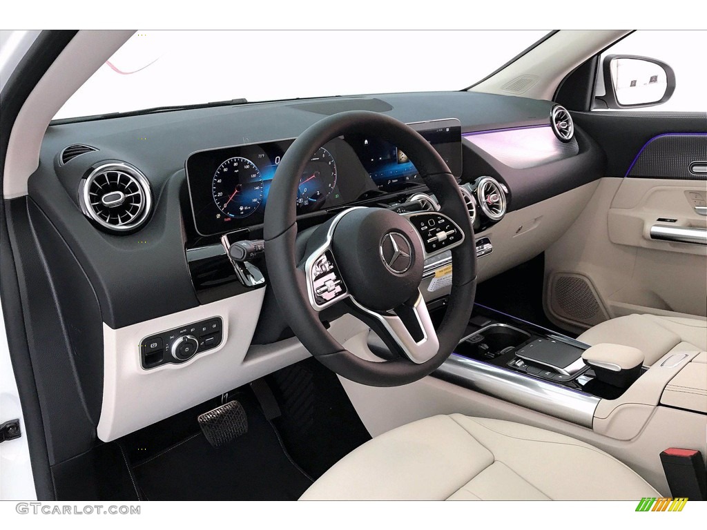 2021 GLA 250 - Polar White / Macchiato Beige photo #4