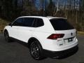 Pure White - Tiguan SE 4MOTION Photo No. 8