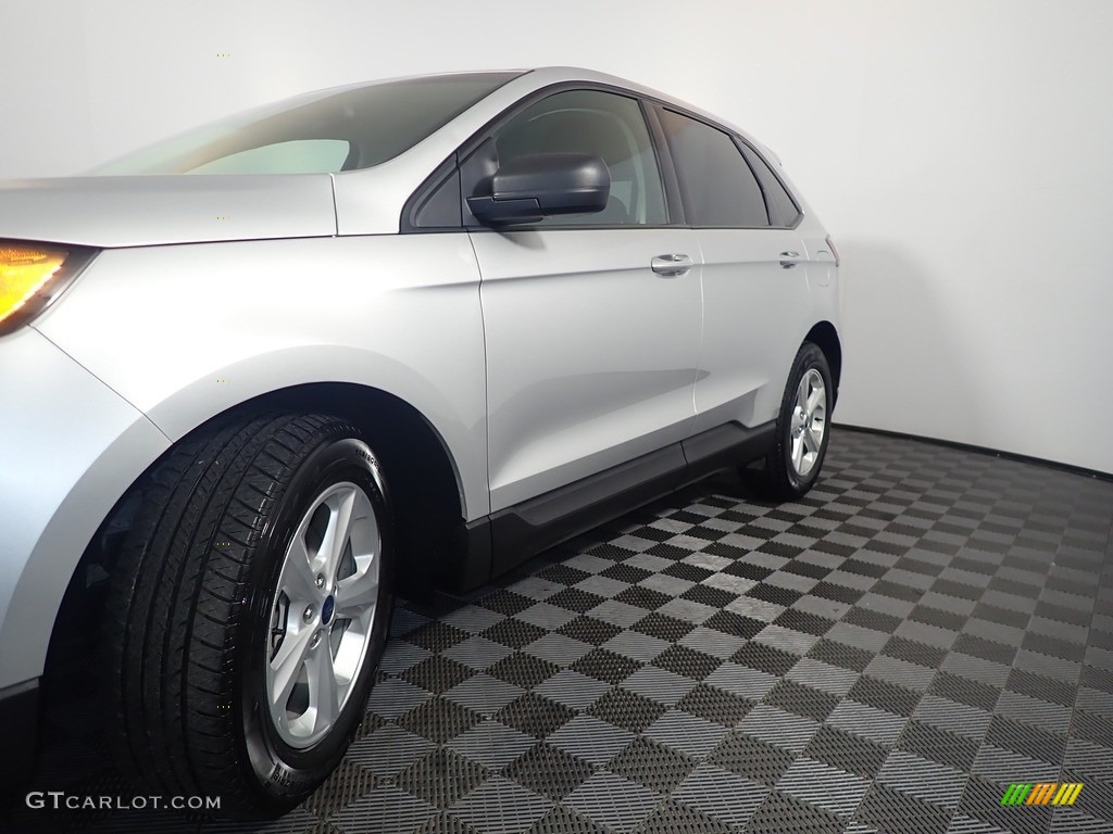 2019 Edge SE - Ingot Silver / Ebony photo #10