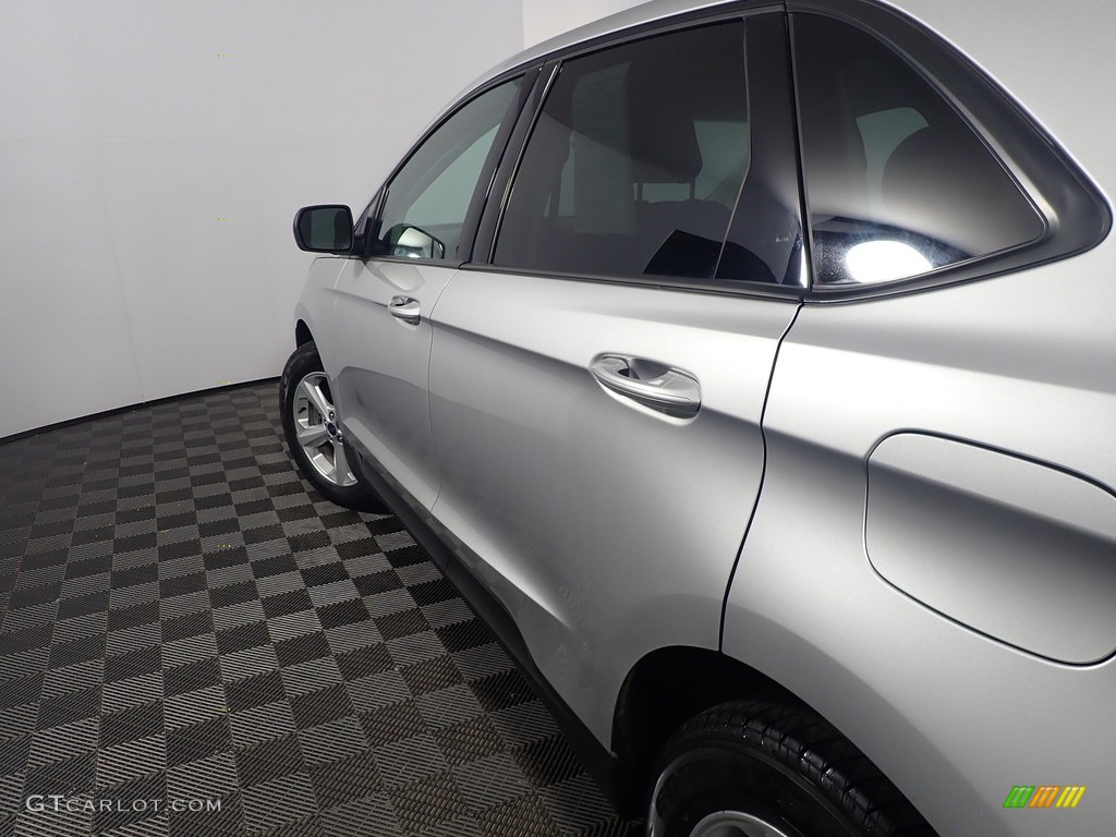 2019 Edge SE - Ingot Silver / Ebony photo #18
