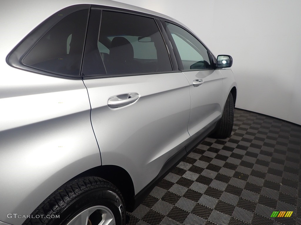 2019 Edge SE - Ingot Silver / Ebony photo #19