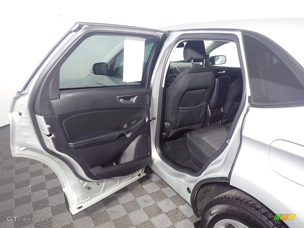 2019 Edge SE - Ingot Silver / Ebony photo #34