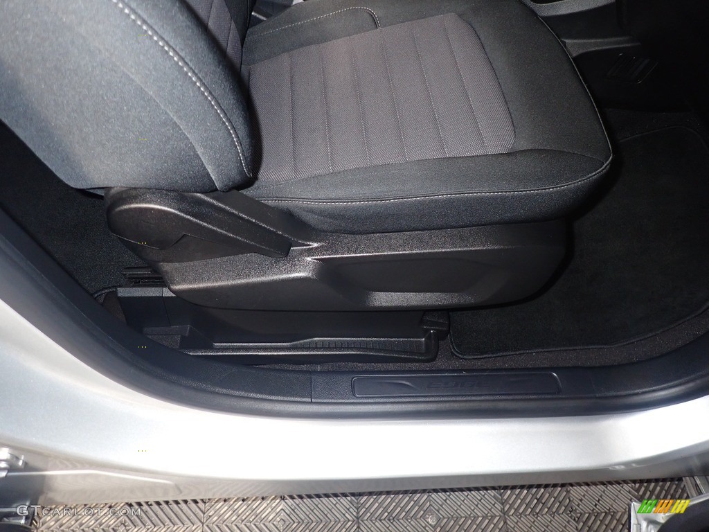 2019 Edge SE - Ingot Silver / Ebony photo #40