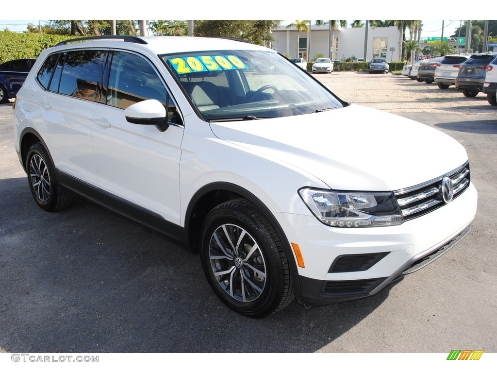Pure White 2018 Volkswagen Tiguan SE Exterior Photo #140587686