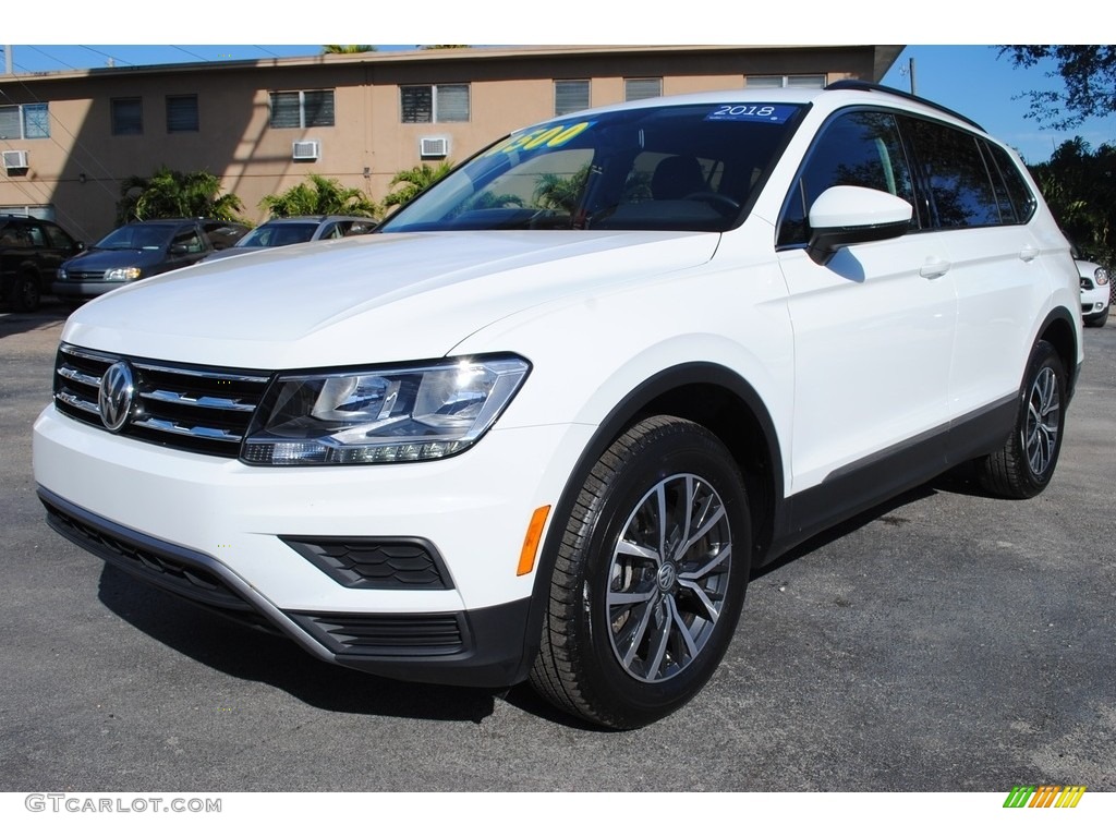 Pure White 2018 Volkswagen Tiguan SE Exterior Photo #140587737