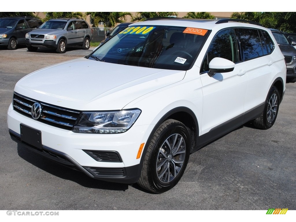 Pure White 2020 Volkswagen Tiguan SE Exterior Photo #140588073