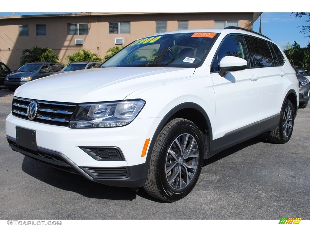 Pure White 2020 Volkswagen Tiguan SE Exterior Photo #140588085