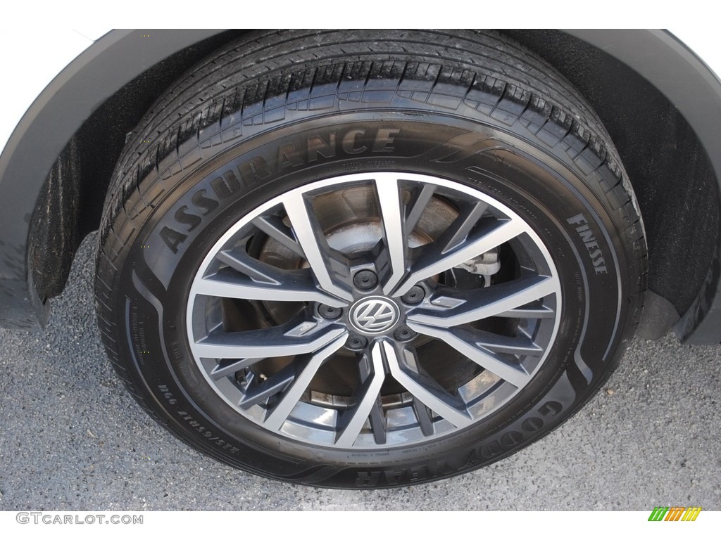 2020 Volkswagen Tiguan SE Wheel Photo #140588187