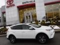 Super White - RAV4 XLE AWD Photo No. 2
