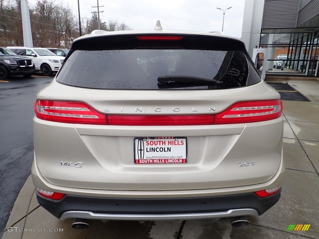 2017 MKC Reserve - White Gold / Cappuccino photo #4