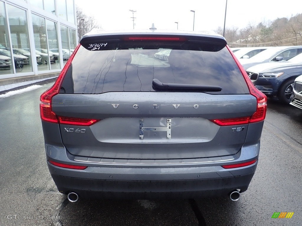 2021 XC60 T5 AWD Momentum - Osmium Grey Metallic / Charcoal photo #3