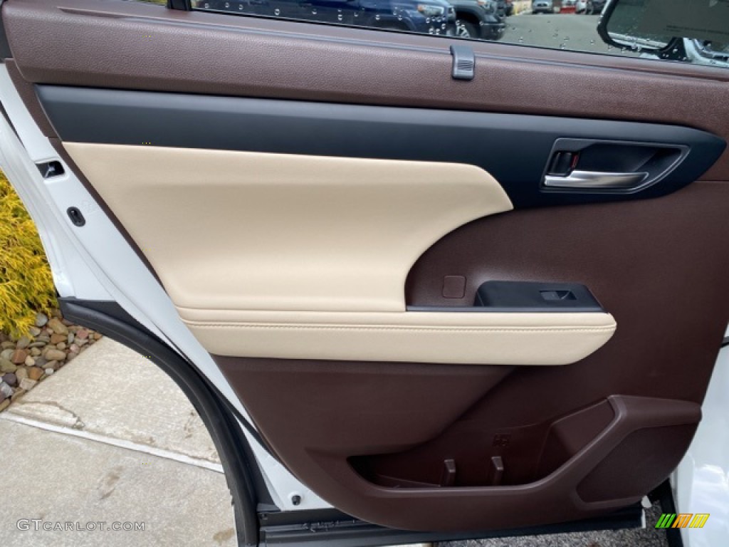 2021 Highlander Hybrid XLE AWD - Blizzard White Pearl / Black photo #31