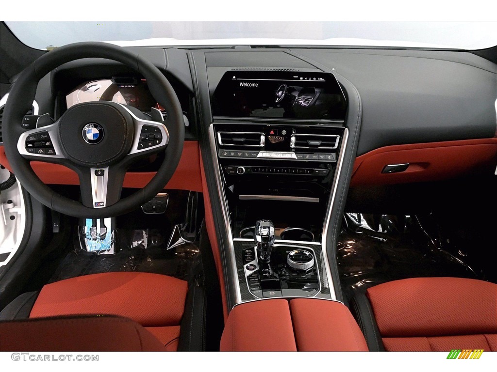 2021 BMW 8 Series M850i xDrive Coupe Dashboard Photos