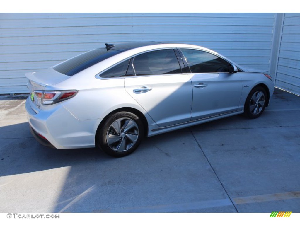 Ion Silver 2017 Hyundai Sonata Limited Hybrid Exterior Photo #140594061