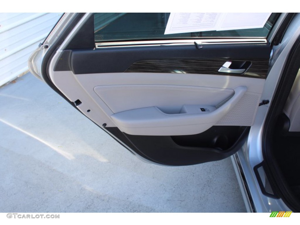 2017 Hyundai Sonata Limited Hybrid Gray Door Panel Photo #140594193