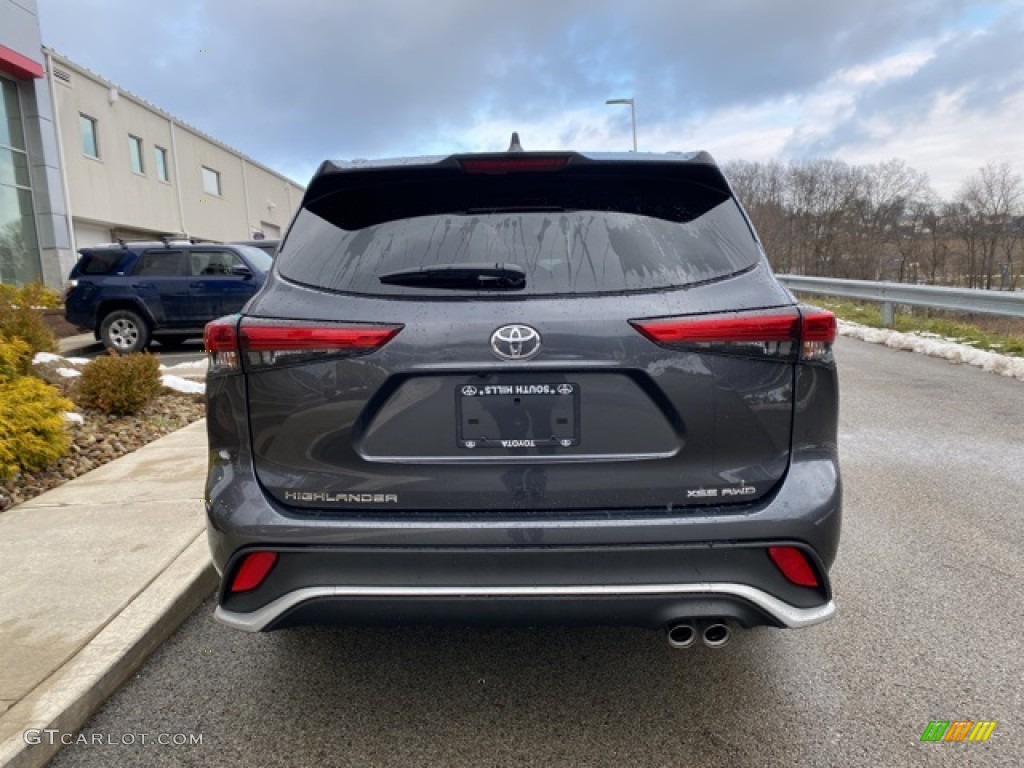 2021 Highlander XSE AWD - Magnetic Gray Metallic / Black photo #15