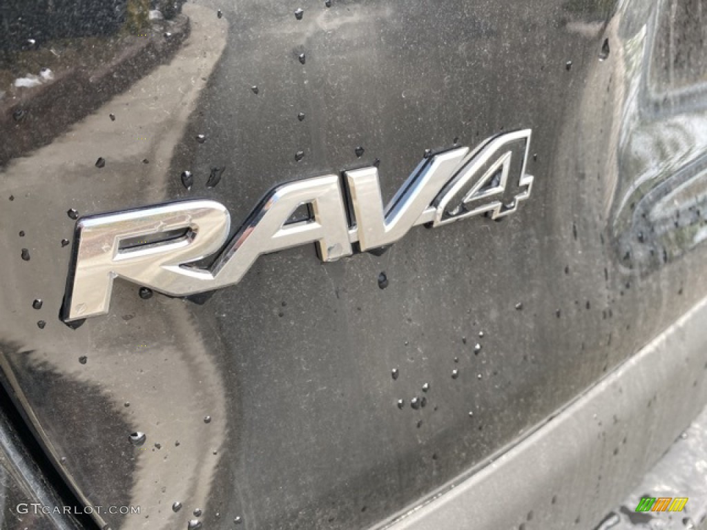 2021 RAV4 XLE AWD Hybrid - Midnight Black Metallic / Nutmeg photo #24