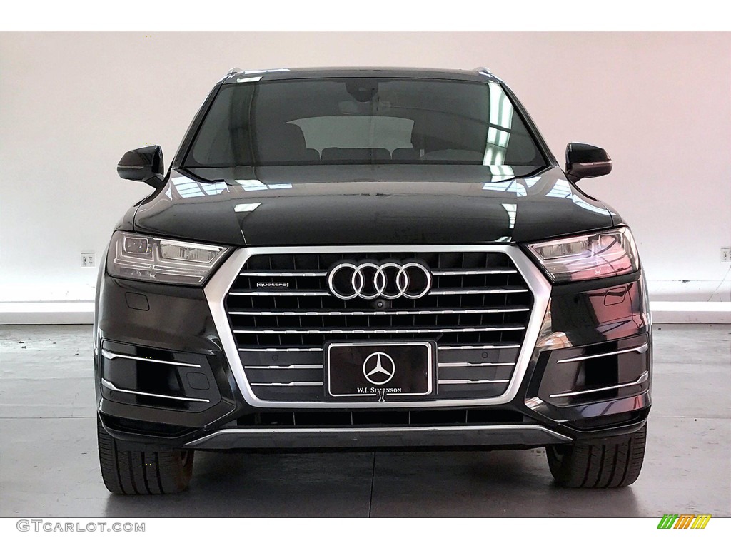2017 Q7 3.0T quattro Premium Plus - Night Black / Black photo #2