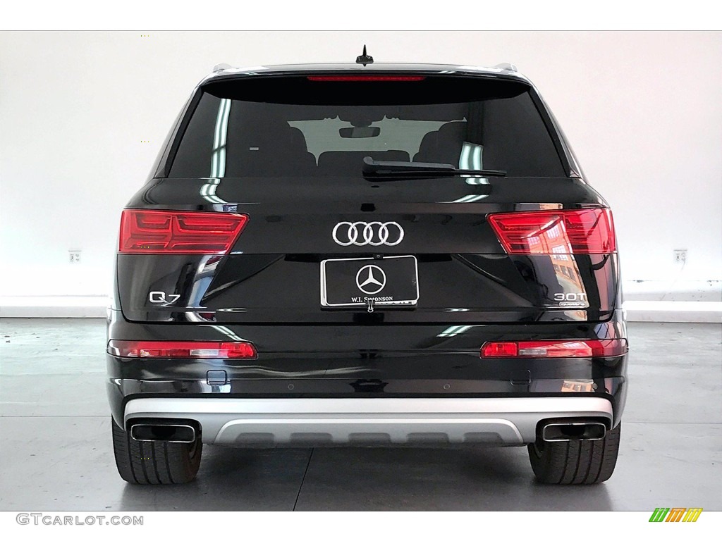 2017 Q7 3.0T quattro Premium Plus - Night Black / Black photo #3