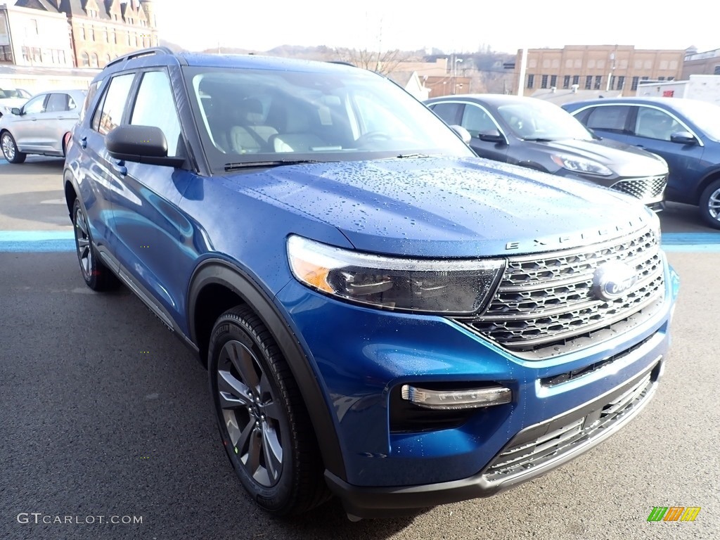 2021 Explorer XLT 4WD - Atlas Blue Metallic / Light Slate photo #3