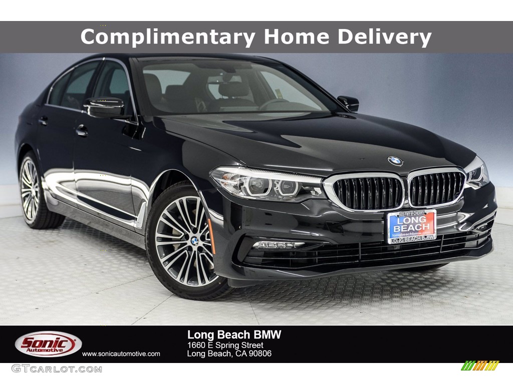 2018 5 Series 530i Sedan - Black Sapphire Metallic / Black photo #1