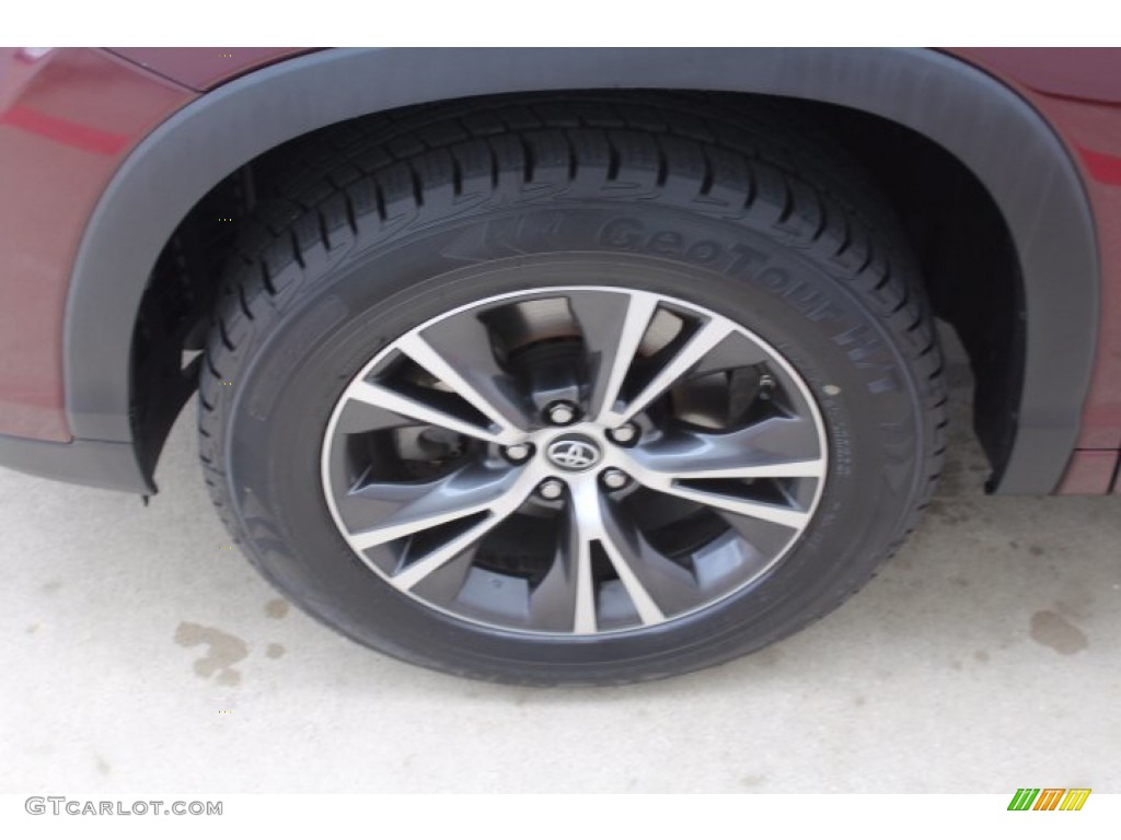 2017 Toyota Highlander LE Wheel Photo #140600278