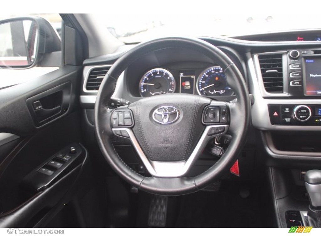 2017 Toyota Highlander LE Black Steering Wheel Photo #140600605