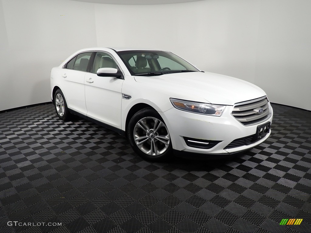 2013 Taurus SEL AWD - Oxford White / Dune photo #2