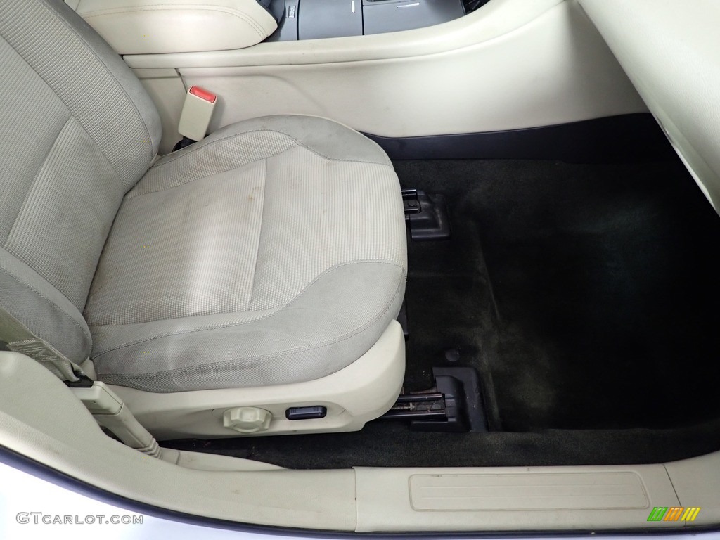 2013 Taurus SEL AWD - Oxford White / Dune photo #36