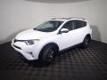 Super White - RAV4 XLE AWD Photo No. 10