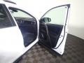 Super White - RAV4 XLE AWD Photo No. 41
