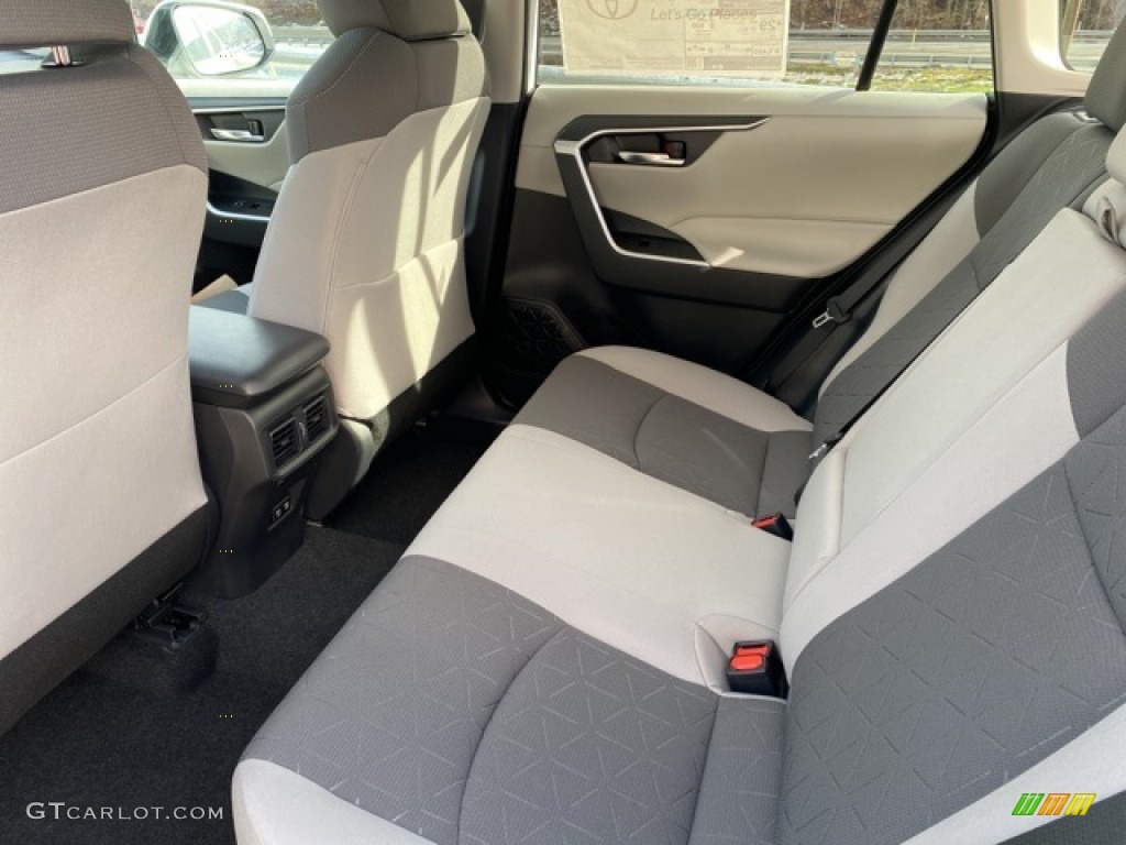 2021 RAV4 XLE AWD - Super White / Light Gray photo #26