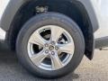 Super White - RAV4 XLE AWD Photo No. 31
