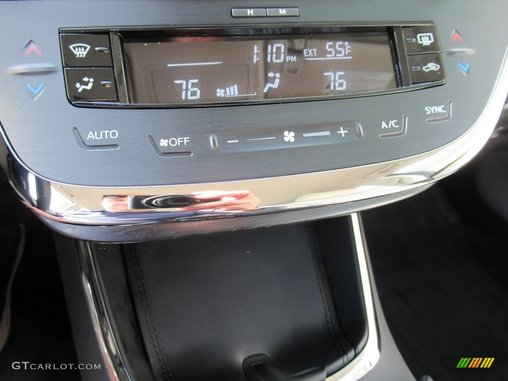 2018 Avalon XLE - Sizzling Crimson Mica / Light Gray photo #17