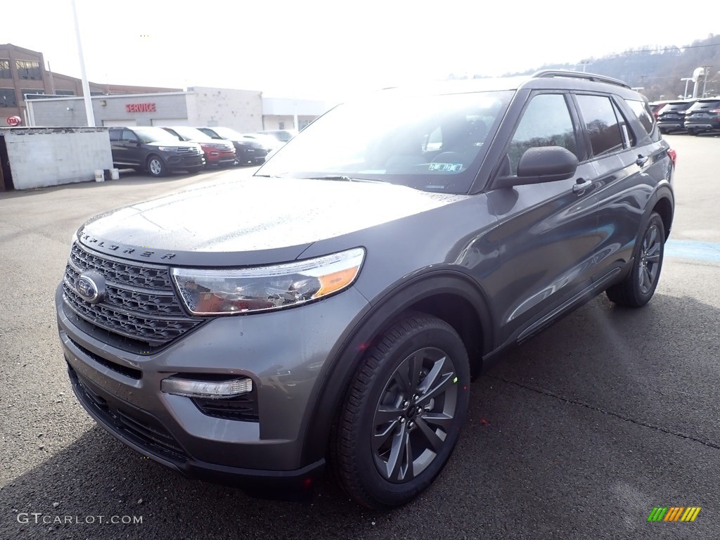 2021 Explorer XLT 4WD - Carbonized Gray Metallic / Light Slate photo #5