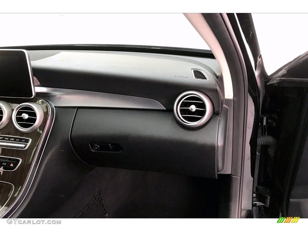 2016 Mercedes-Benz C 300 Sedan Black Dashboard Photo #140613964