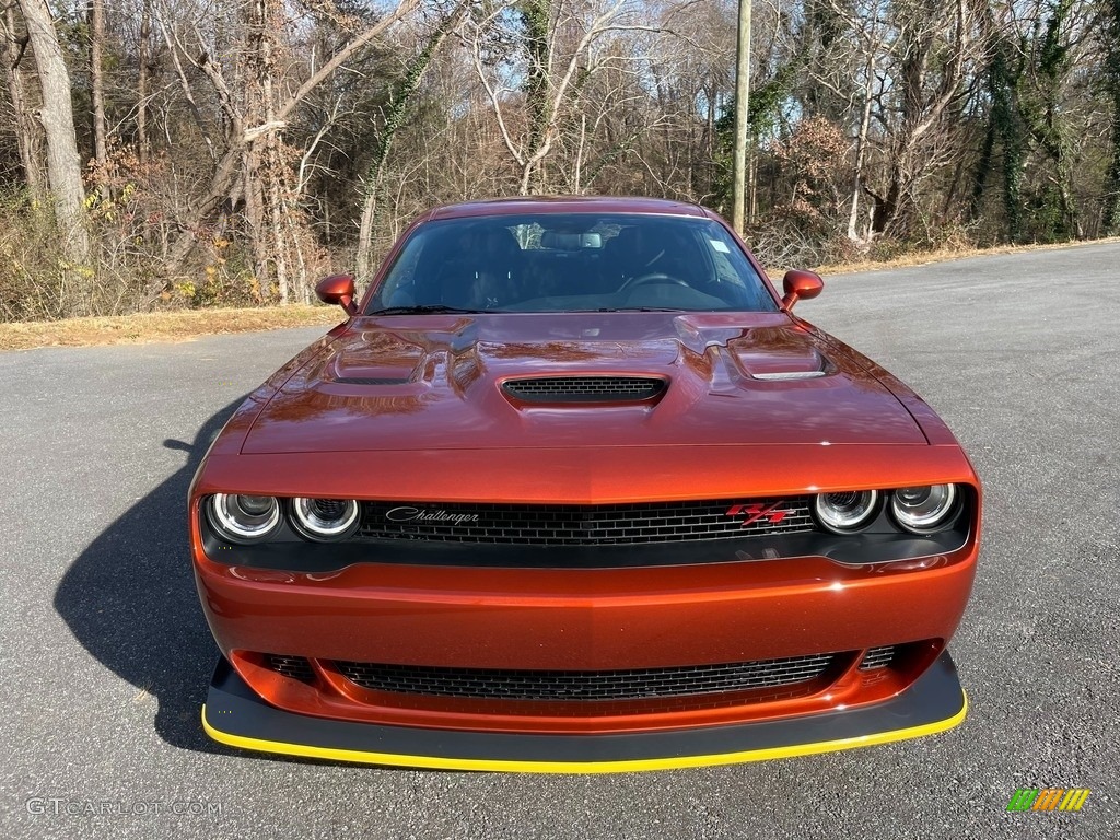 2021 Challenger R/T Scat Pack Widebody - Sinamon Stick / Black photo #3