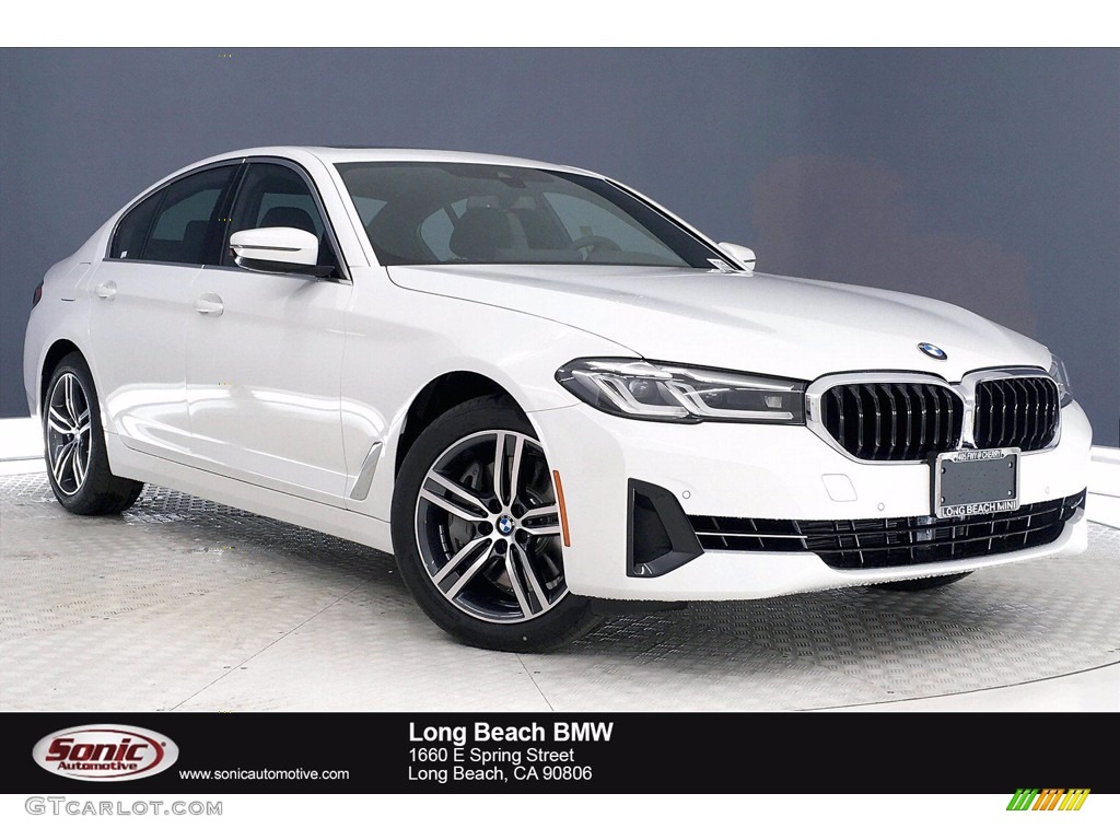 2021 5 Series 540i Sedan - Alpine White / Black photo #1