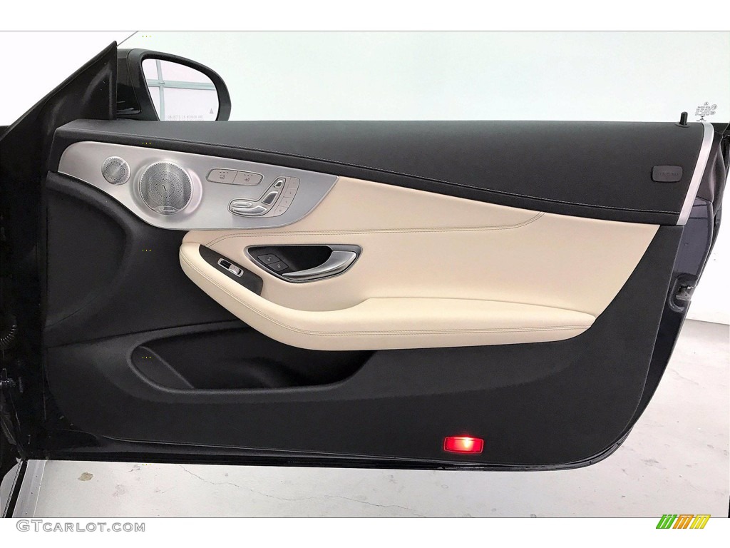 2020 Mercedes-Benz C 300 Cabriolet Silk Beige/Black Door Panel Photo #140620303