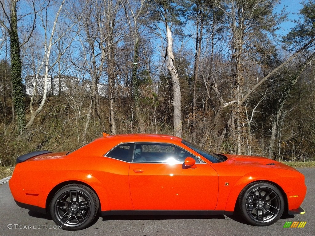Go Mango 2021 Dodge Challenger R/T Scat Pack Widebody Exterior Photo #140620420