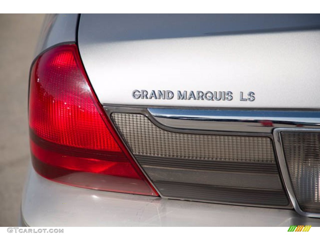 2007 Grand Marquis LS - Silver Birch Metallic / Light Camel photo #10