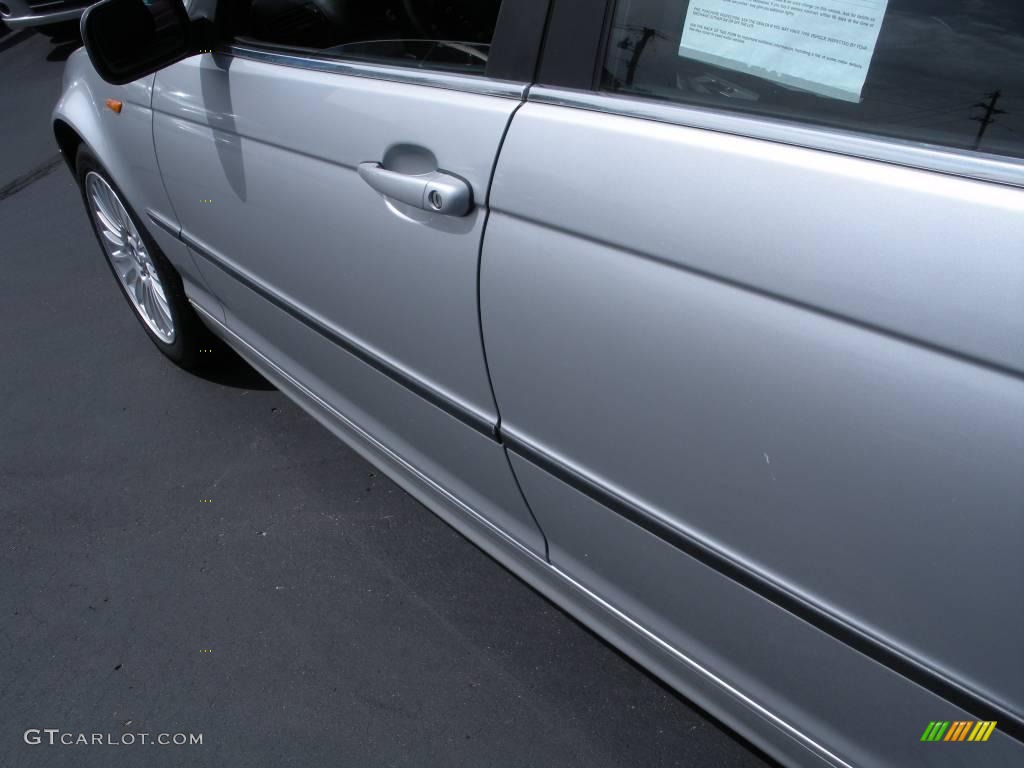 2002 3 Series 330xi Sedan - Titanium Silver Metallic / Black photo #9