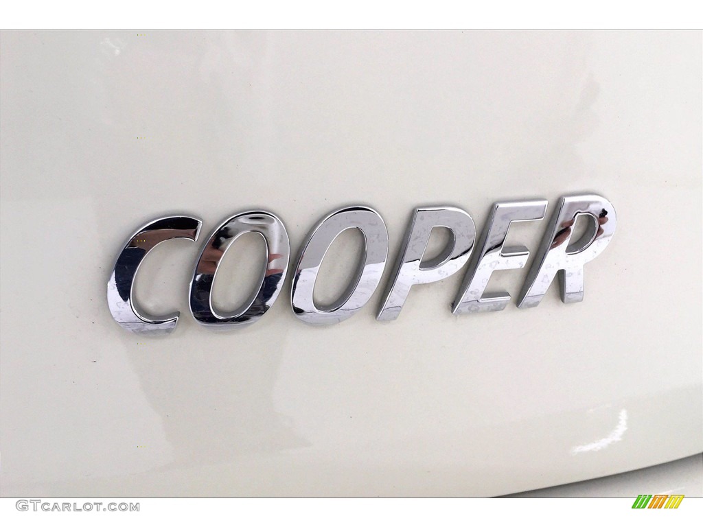 2018 Hardtop Cooper 4 Door - Pepper White / Carbon Black photo #7