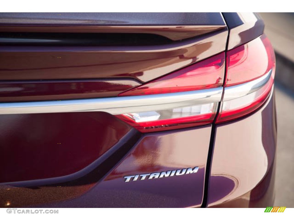 2017 Fusion Energi Titanium - Burgundy Velvet / Ebony photo #11