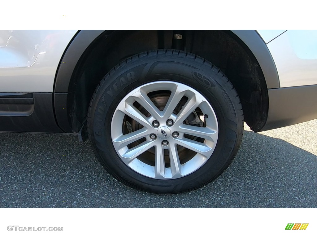 2015 Explorer 4WD - Ingot Silver / Medium Light Stone photo #18