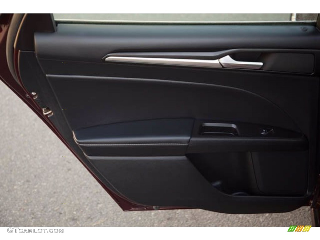 2017 Ford Fusion Energi Titanium Ebony Door Panel Photo #140623335
