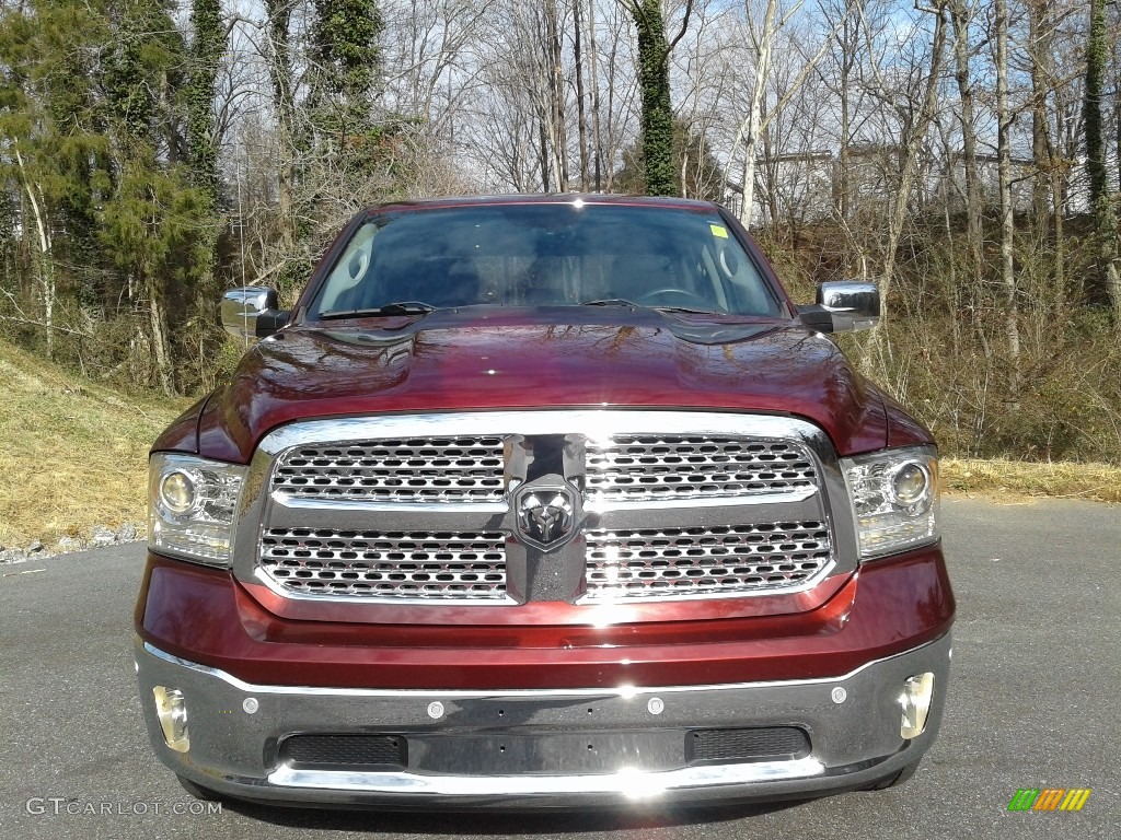 2018 1500 Laramie Quad Cab 4x4 - Delmonico Red Pearl / Black photo #3